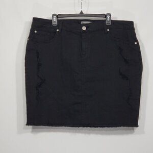 Torrid  Black Denim Mini Skirt  Distressed  Size 22  Festival Grunge Punk